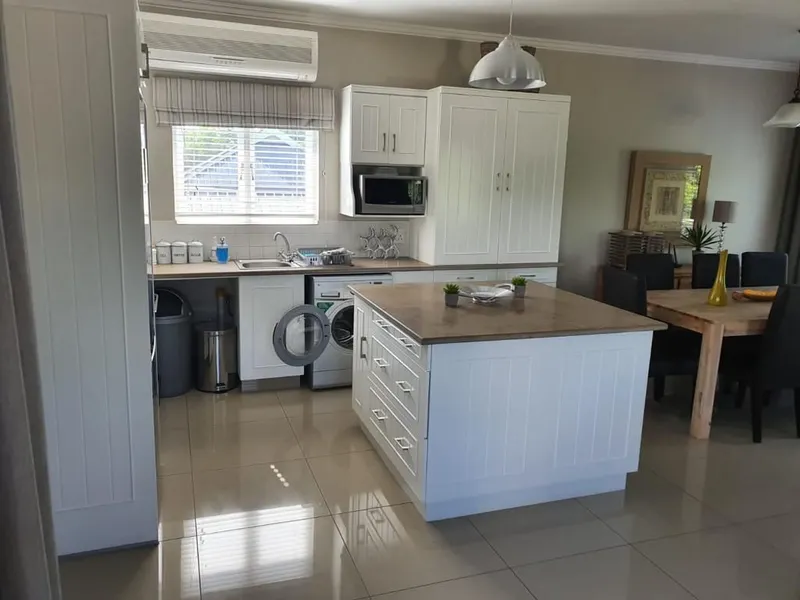 Lubumbashi 2 Beds Apartment - Image 6